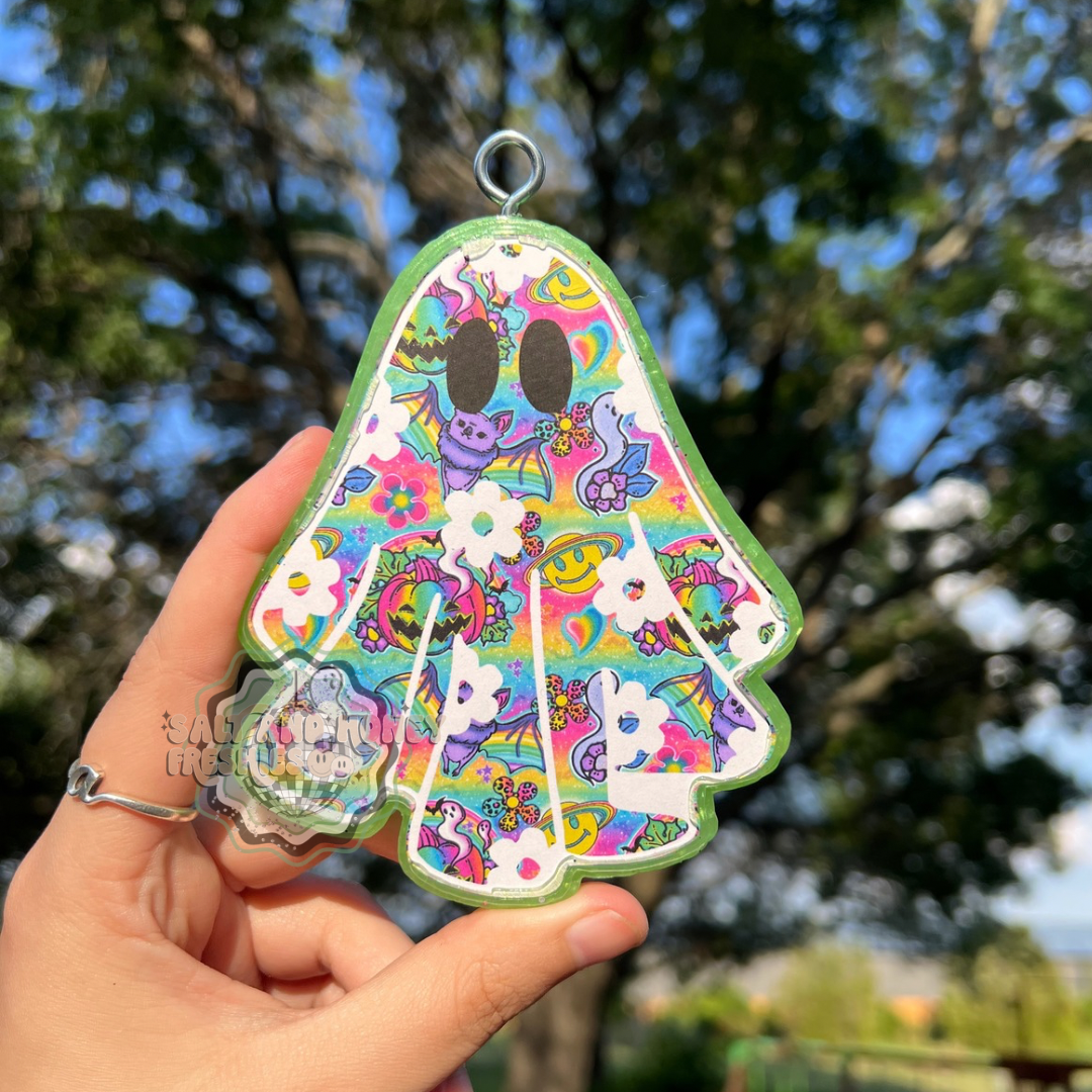 Round Floral Ghost