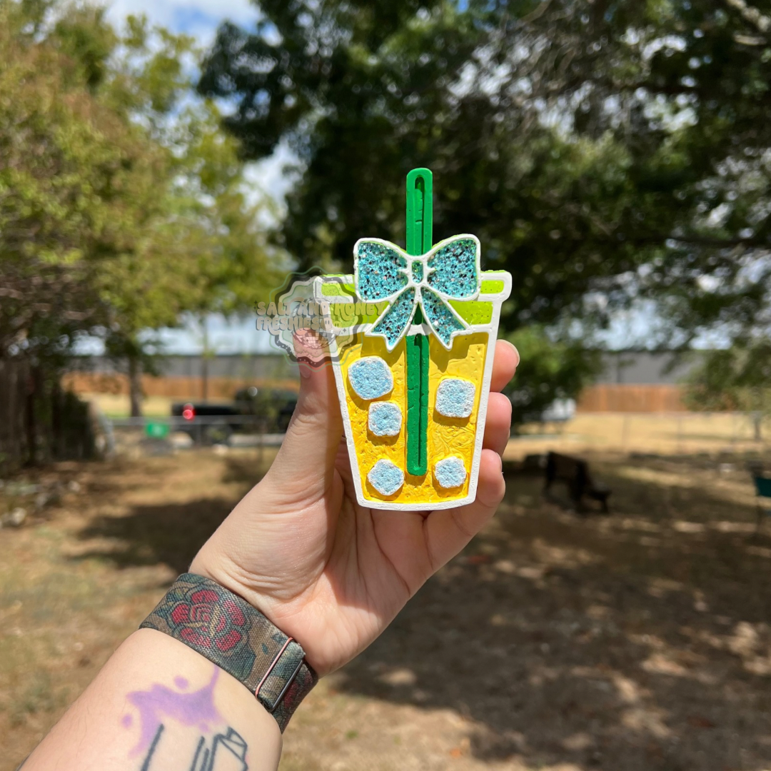 Iced Drink w/ Bow